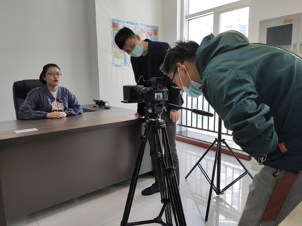 公益文化传播：探寻你心中的那一片光