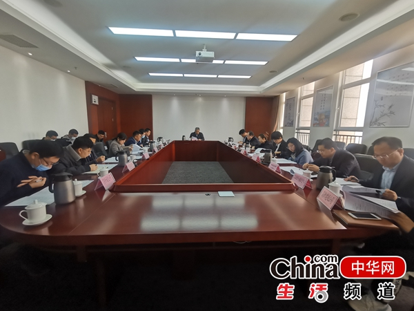 1681370356520297.jpg 烟台高新区召开产业重点项目推进会议
